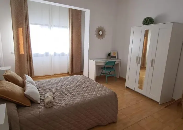 Piso De 2 Habitaciones A 200 Metros De La Playa